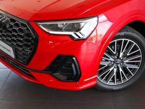 Audi Q3 Sportback 35TFSI Black Edition - Image 2