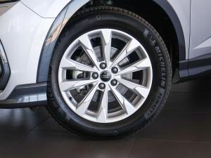 Audi Q3 Sportback 35TDI Urban Edition - Image 3