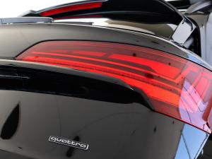 Audi Q5 40TDI quattro Black Edition - Image 11