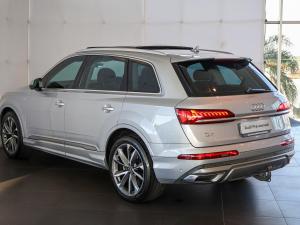 Audi Q7 45TDI quattro S line - Image 11