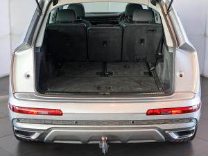 Audi Q7 45TDI quattro S line - Image 14