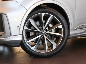 Audi Q7 45TDI quattro S line - Image 3