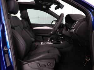 Audi SQ5 Sportback TFSI quattro Black Edition - Image 24