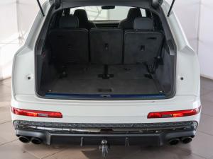 Audi SQ7 TFSI quattro Black Edition - Image 14