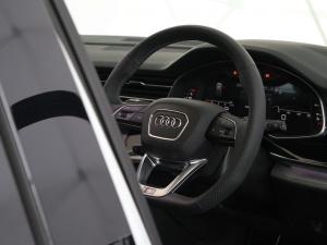 Audi SQ7 TFSI quattro Black Edition - Image 15