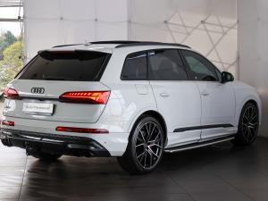 Audi SQ7 TFSI quattro Black Edition - Image 9