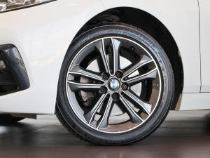 BMW 1 Series 118i Sport Line - Image 3