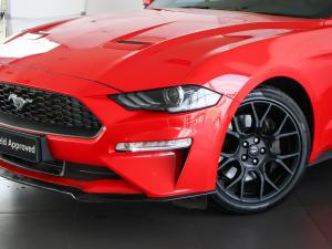 Ford Mustang 2.3T fastback - Image 2