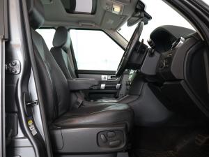 Land Rover Discovery SDV6 Graphite - Image 16