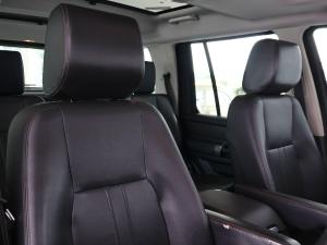 Land Rover Discovery SDV6 Graphite - Image 24