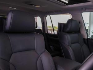 Lexus LX 450d - Image 16