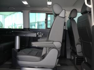 Volkswagen Caravelle 2.0BiTDI Highline 4Motion - Image 21