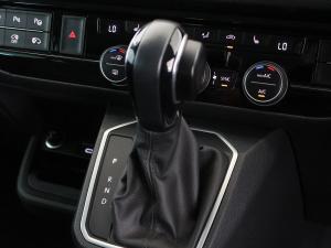 Volkswagen Caravelle 2.0BiTDI Highline 4Motion - Image 25
