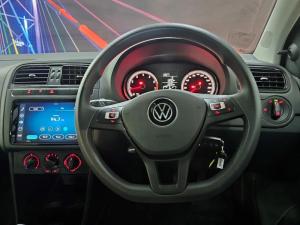 Volkswagen Polo Vivo hatch 1.4 Life - Image 8