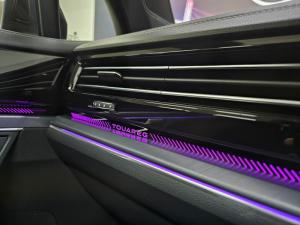 Volkswagen Touareg V6 TDI R-Line - Image 18