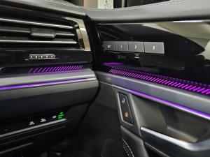 Volkswagen Touareg V6 TDI R-Line - Image 19