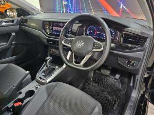 Volkswagen Polo hatch 1.0TSI Life auto - Image 6
