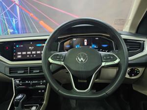 Volkswagen Polo sedan 1.0TSI Style - Image 8