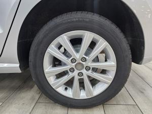 Volkswagen Polo Vivo hatch 1.4 Comfortline - Image 3