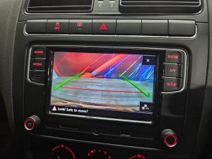 Volkswagen Polo Vivo hatch 1.6 Comfortline auto - Image 8