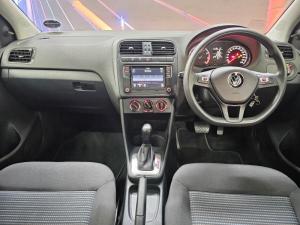 Volkswagen Polo Vivo hatch 1.6 Comfortline auto - Image 9