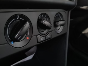 Volkswagen Polo Vivo hatch 1.6 Comfortline auto - Image 17