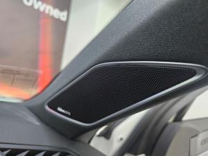 Volkswagen Touareg V6 TDI Executive R-Line - Image 16