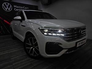 Volkswagen Touareg V6 TDI Executive R-Line - Image 2