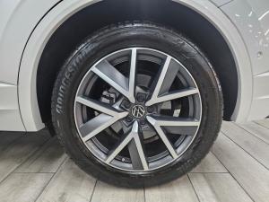 Volkswagen Touareg V6 TDI Executive R-Line - Image 6
