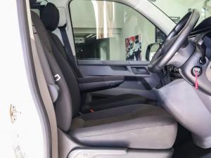 Volkswagen Kombi 2.0TDI SWB Trendline Plus auto - Image 10