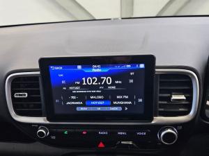 Hyundai Venue 1.0T Motion auto - Image 9