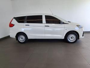 Suzuki Ertiga 1.5 GL manual - Image 8
