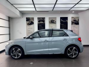 Audi A1 Sportback 30TFSI Advanced - Image 4
