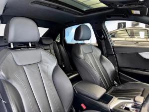 Audi A4 35TFSI Advanced - Image 8