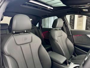 Audi A4 35TFSI Black Edition - Image 8