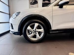 Audi Q3 35TFSI Advanced - Image 2