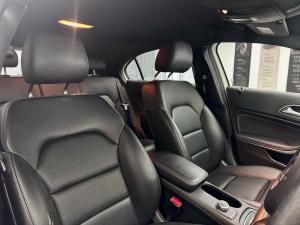 Mercedes-Benz A-Class A200 Style auto - Image 8