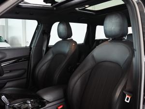 MINI Clubman John Cooper Works ALL4 Clubman - Image 15