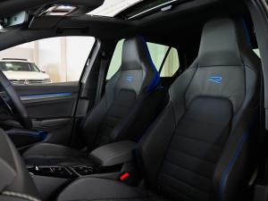 Volkswagen Golf R - Image 15