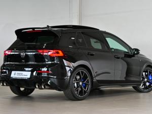 Volkswagen Golf R - Image 19