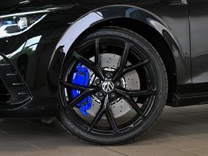 Volkswagen Golf R - Image 5