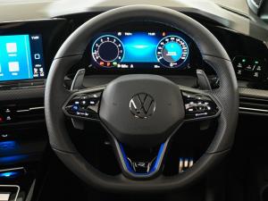 Volkswagen Golf R - Image 8