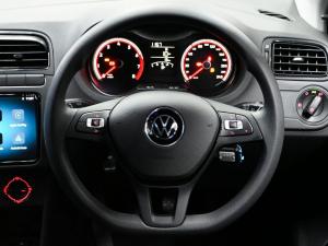Volkswagen Polo Vivo hatch 1.4 - Image 8