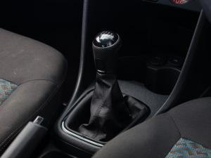 Volkswagen Polo Vivo hatch 1.4 Life - Image 4