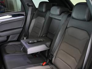 Volkswagen Touareg V6 TDI R-Line - Image 16