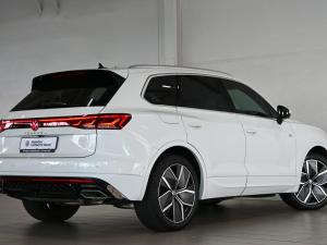 Volkswagen Touareg V6 TDI R-Line - Image 20