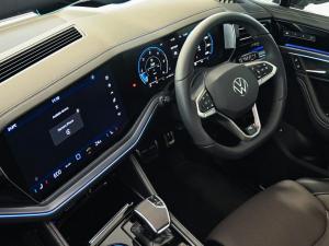 Volkswagen Touareg V6 TDI R-Line - Image 7