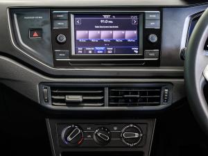 Volkswagen Polo hatch 1.0TSI - Image 11