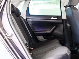 Volkswagen Polo hatch 1.0TSI - Image 16