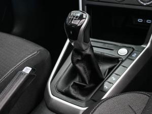 Volkswagen Polo hatch 1.0TSI Life manual - Image 13